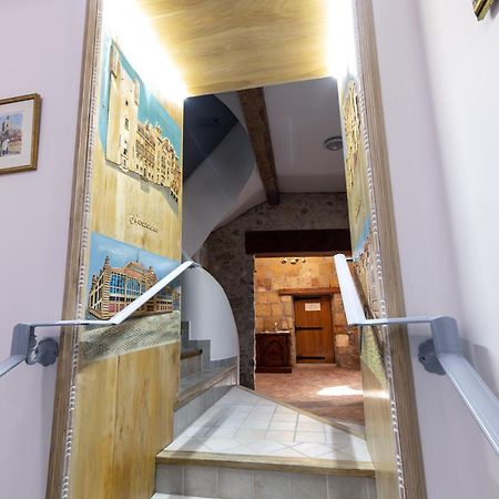 Petit Studio Presbytere Dans L'Eglise Narbonne Eksteriør bilde