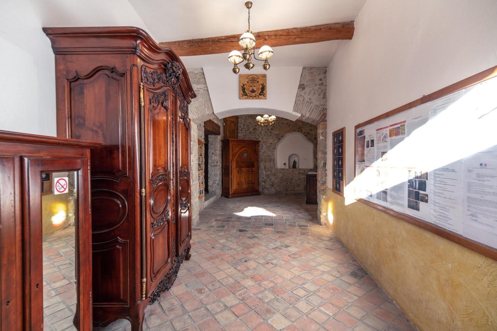 Petit Studio Presbytere Dans L'Eglise Narbonne Eksteriør bilde